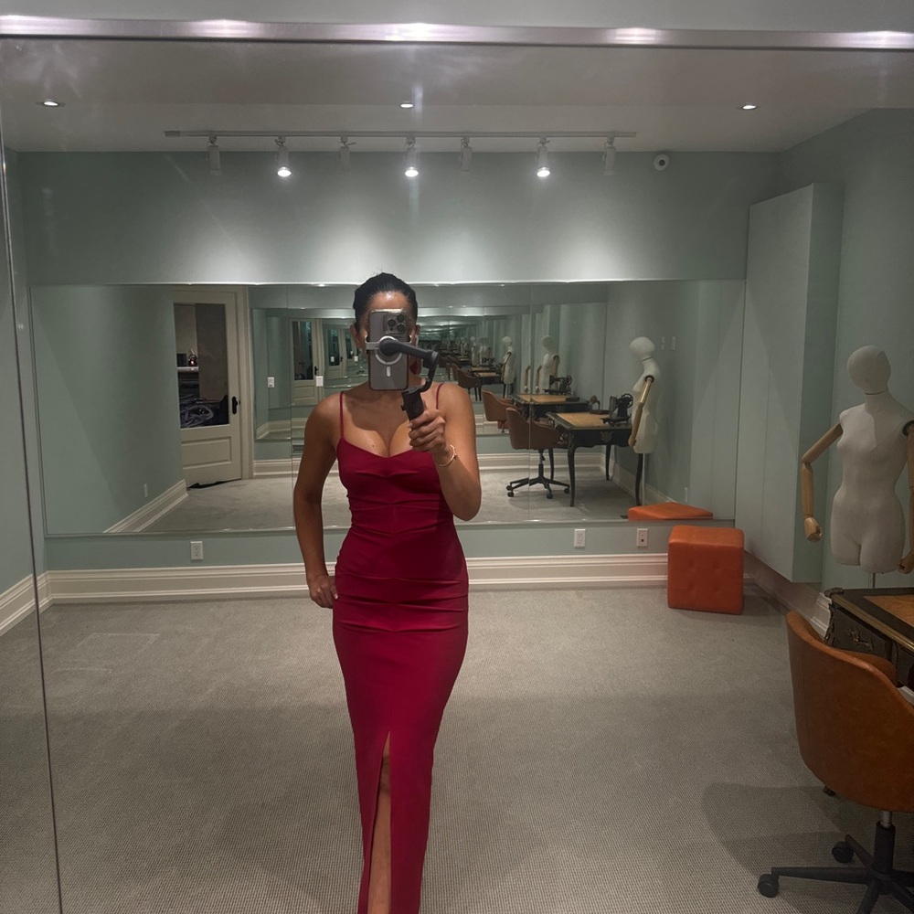 Chic Strapless Fuchsia Dress